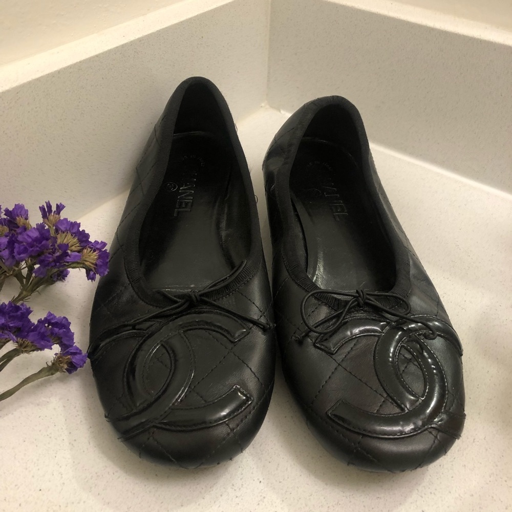 Chanel Flats 8.5